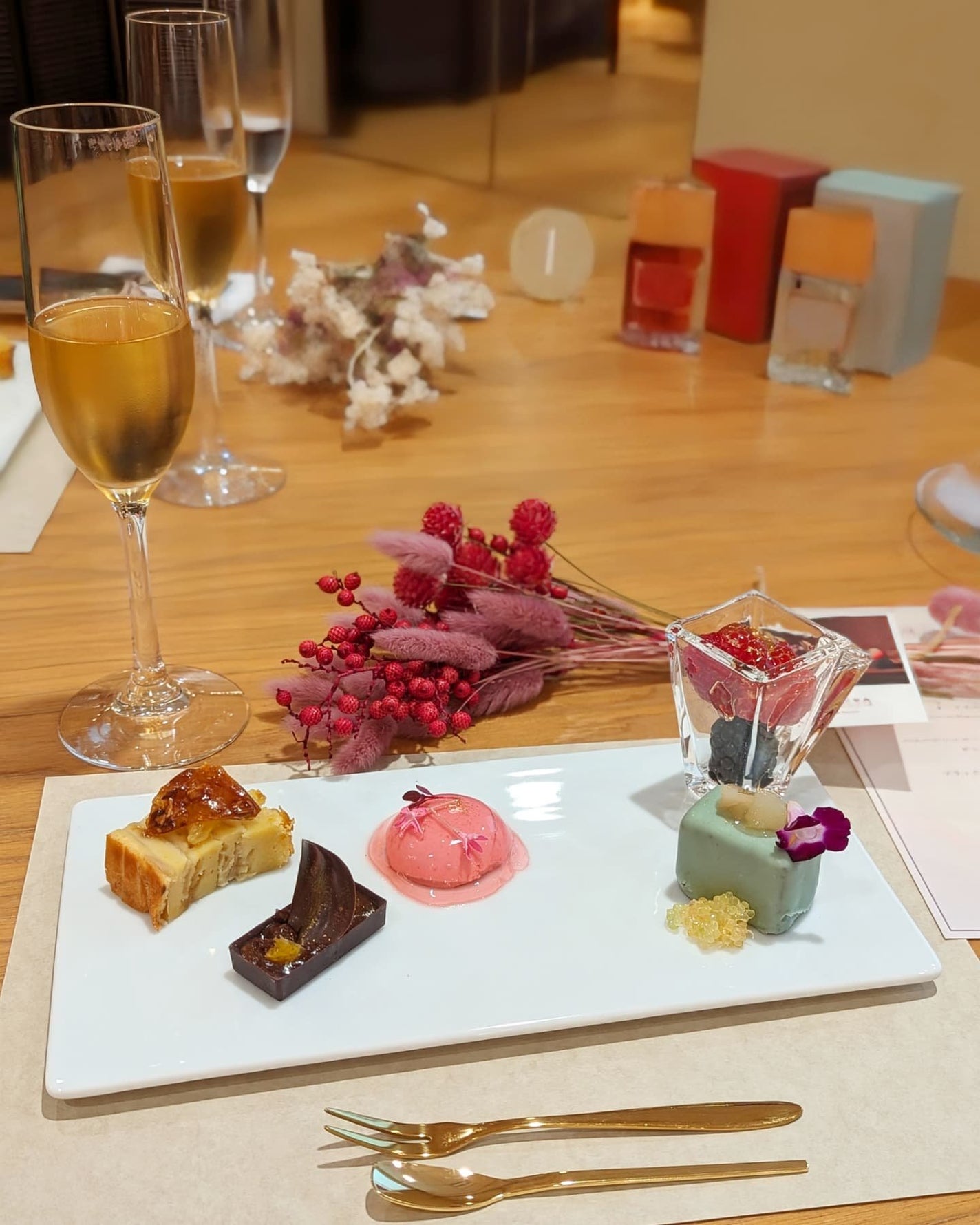 ヌード ワン オードパルファム/ヴァシリーサ/香水(レディース)を使ったクチコミ(1枚目)