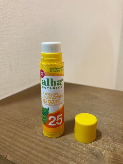 moisturizing sunscreen lip balm/Alba Botanica/リップバームを使ったクチコミ(1枚目)