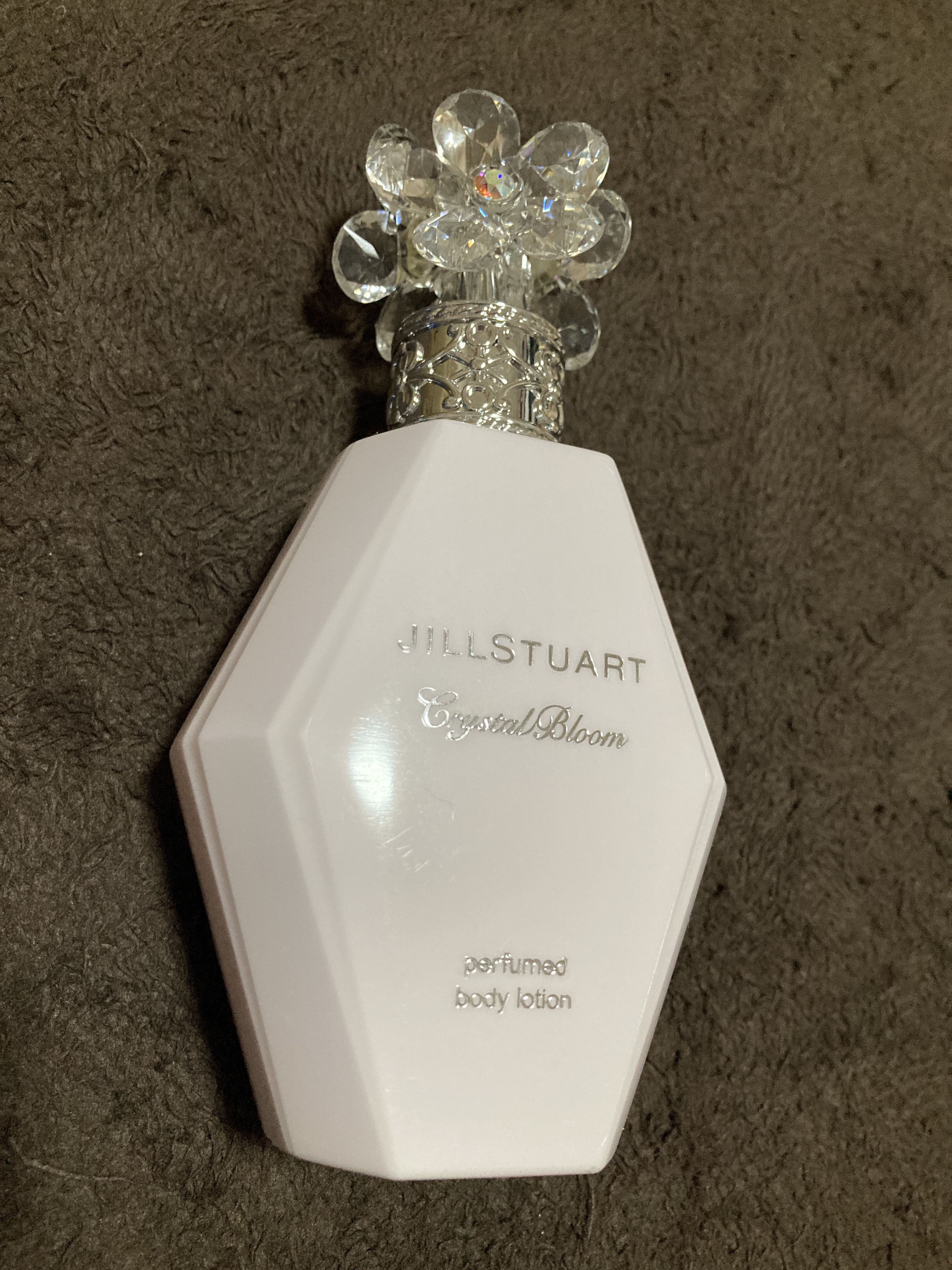 クリスタルブルーム パフュームド ボディローション/JILL STUART/ボディローションを使ったクチコミ（2枚目）
