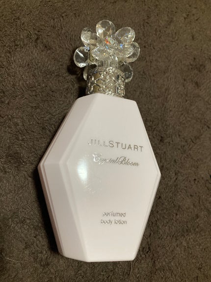 クリスタルブルーム パフュームド ボディローション/JILL STUART/ボディローションを使ったクチコミ(2枚目)