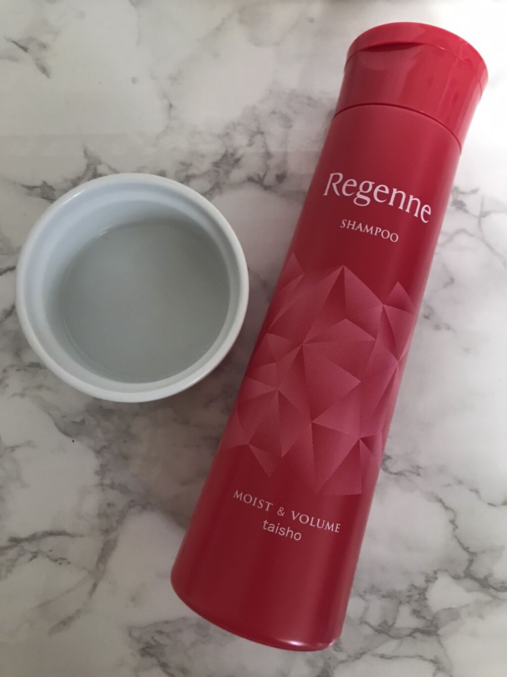 リジェンヌシャンプー/トリートメント モイスト&ボリューム/リジェンヌ/市販シャンプーを使ったクチコミ（2枚目）