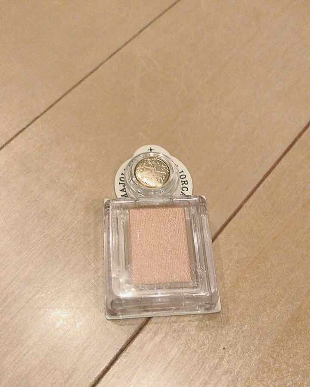 シャドーカスタマイズ/MAJOLICA MAJORCA/単色アイシャドウを使ったクチコミ（1枚目）