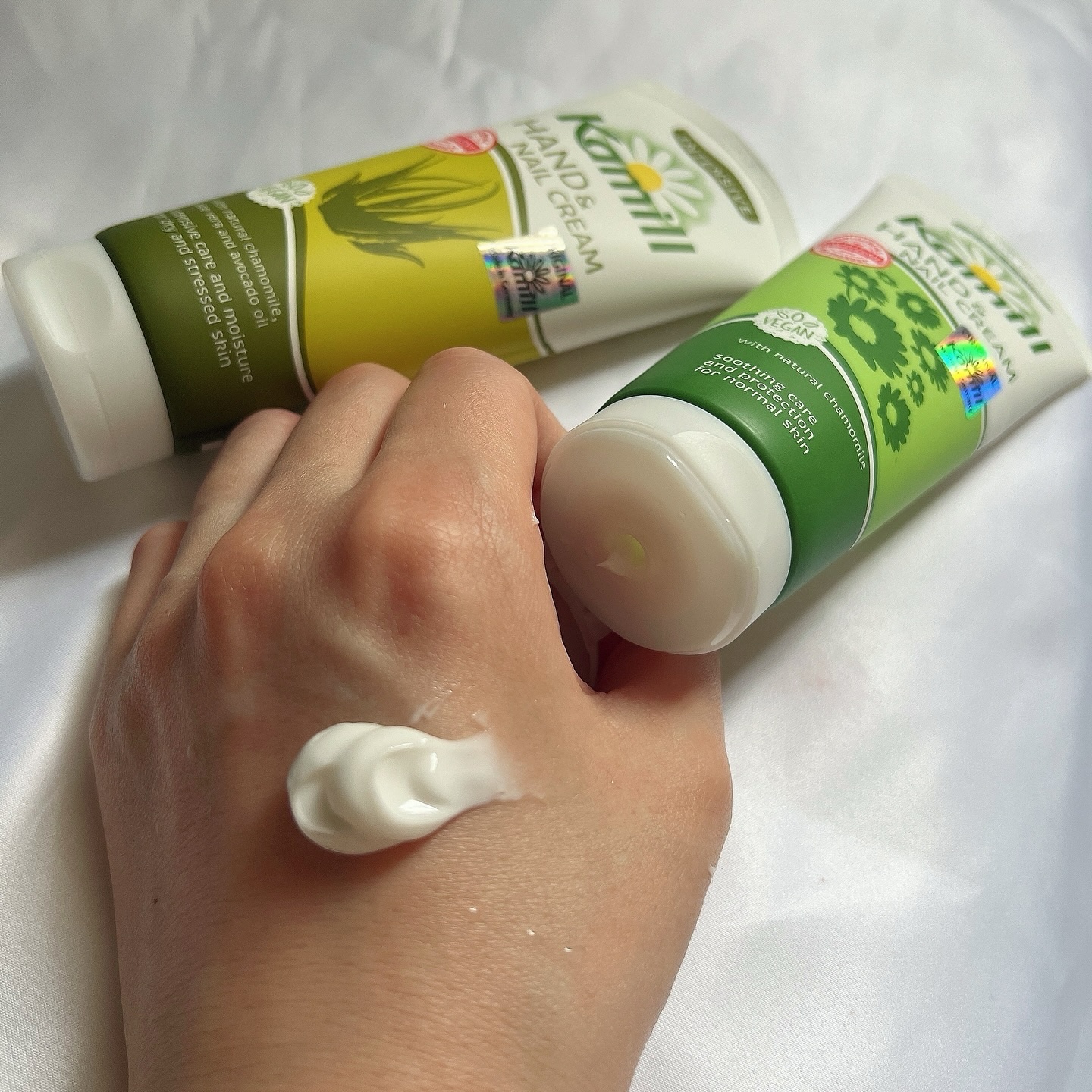 ハンド＆ネイルクリーム クラシック 100ML/カミール/ハンドクリームを使ったクチコミ（3枚目）