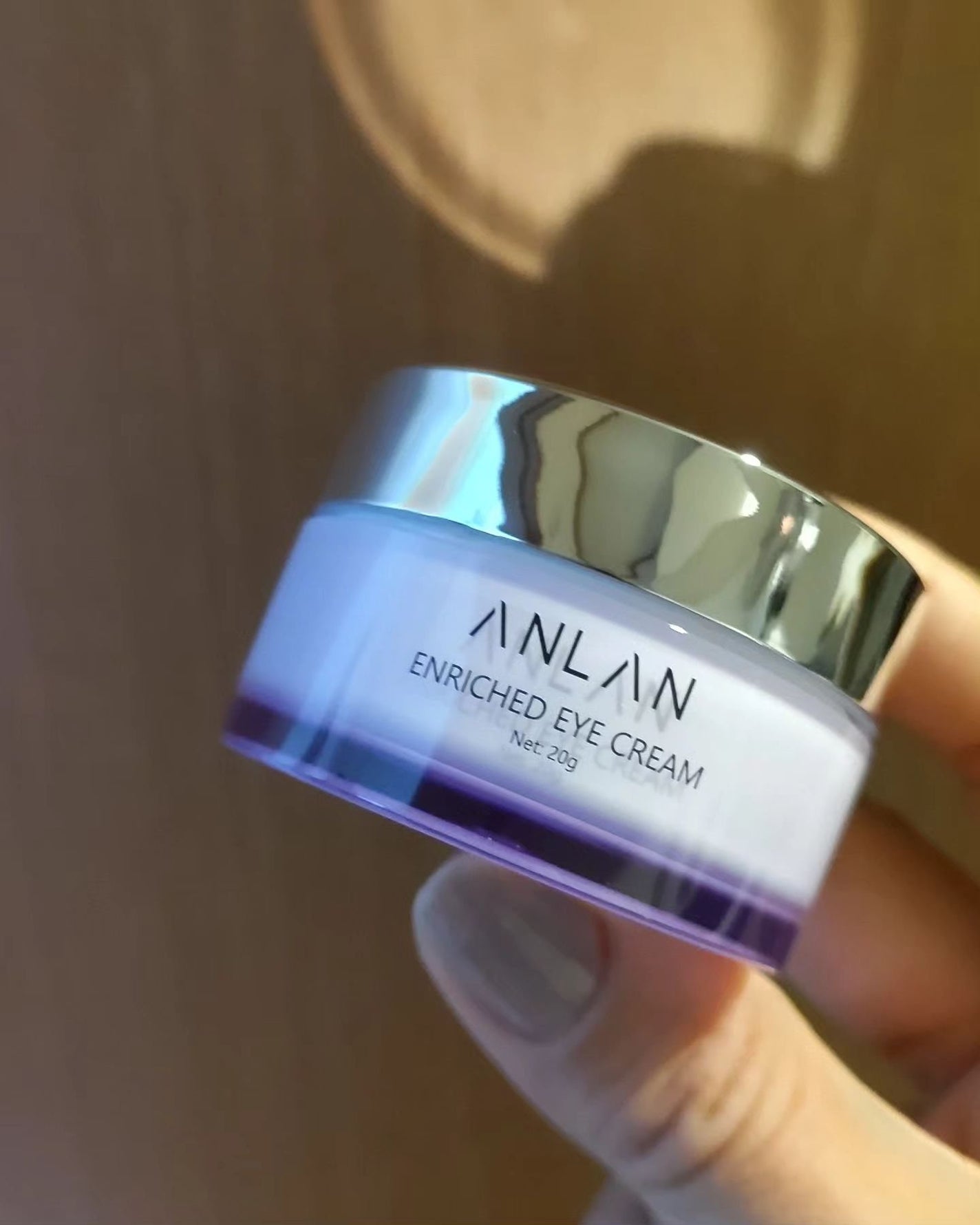 ひろちゃん on LIPS 「ANLANEMS美顔器エンリッチアイクリーム❄️❄️❄️❄️❄..」(4枚目)