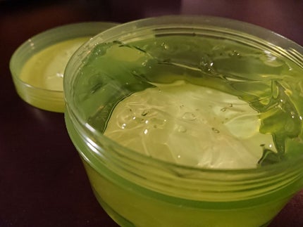 マイルド&モイスチャーアロエジェル/ネイチャーリパブリック/ボディローションを使ったクチコミ(2枚目)