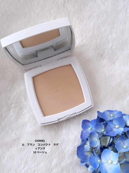 ル ブラン コンパクト ラディアンス/CHANEL/パウダーファンデーションを使ったクチコミ(3枚目)
