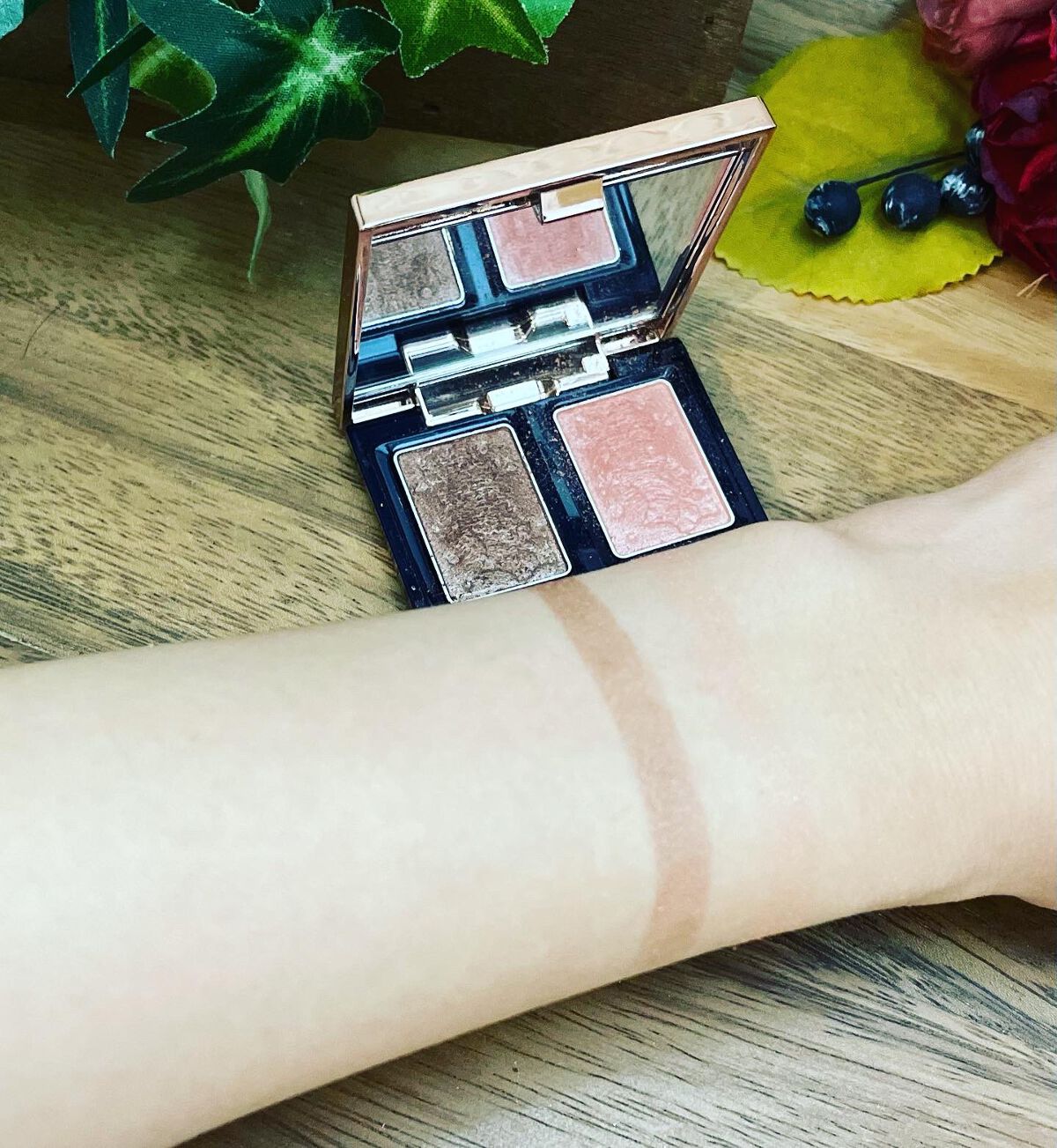 コフレ ルミエール ドゥース/Elégance/メイクアップキットを使ったクチコミ(2枚目)