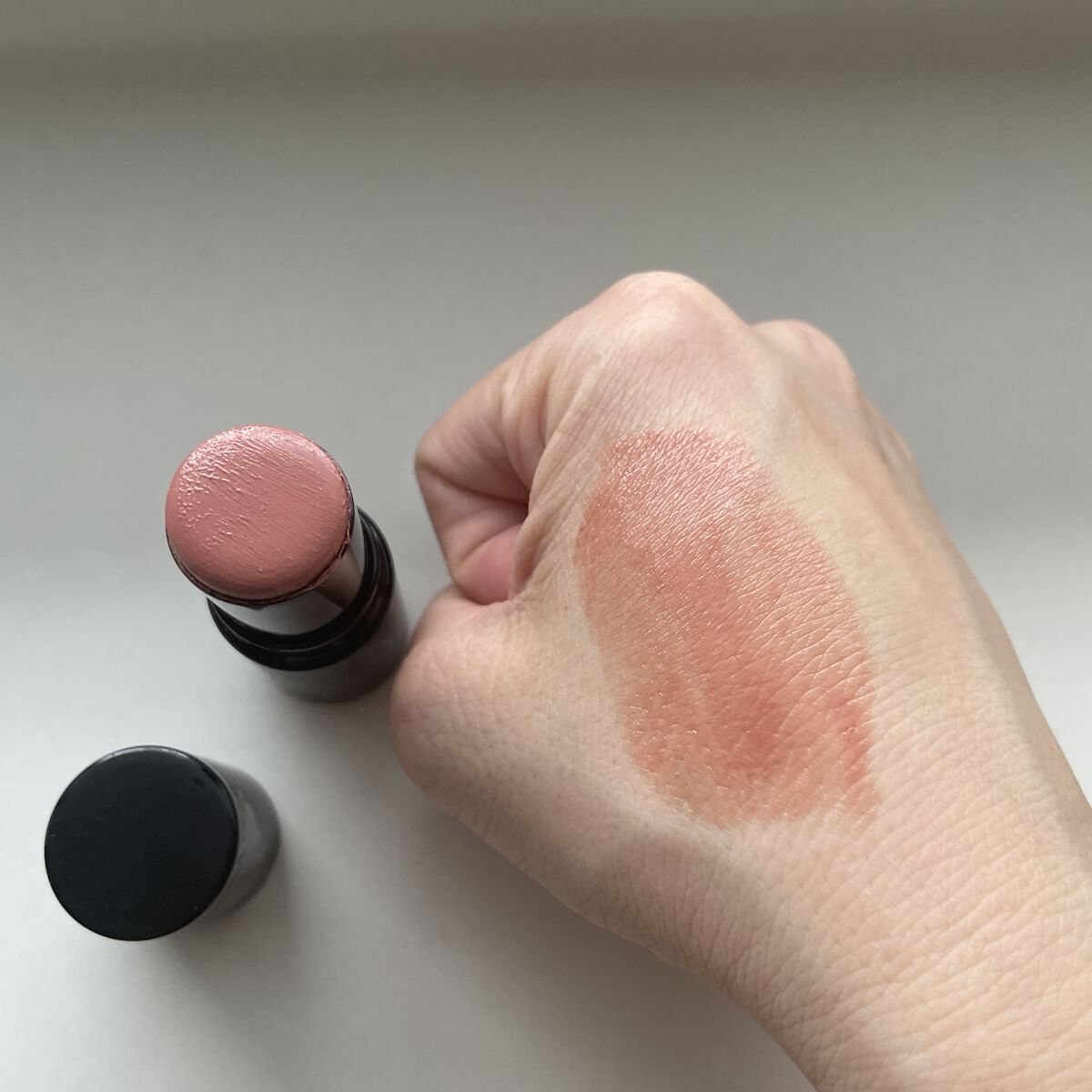 カムフィースティックブラッシュ/Celvoke/ジェル・クリームチークを使ったクチコミ（3枚目）