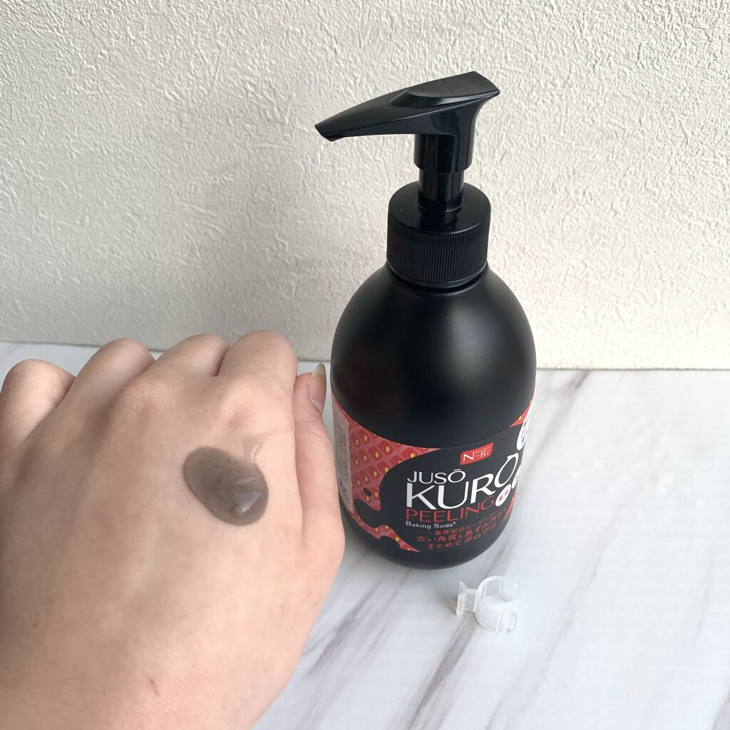 JUSO KURO PEELING（重曹配合ピーリングジェル）/NAKUNA-RE/ピーリングを使ったクチコミ（3枚目）