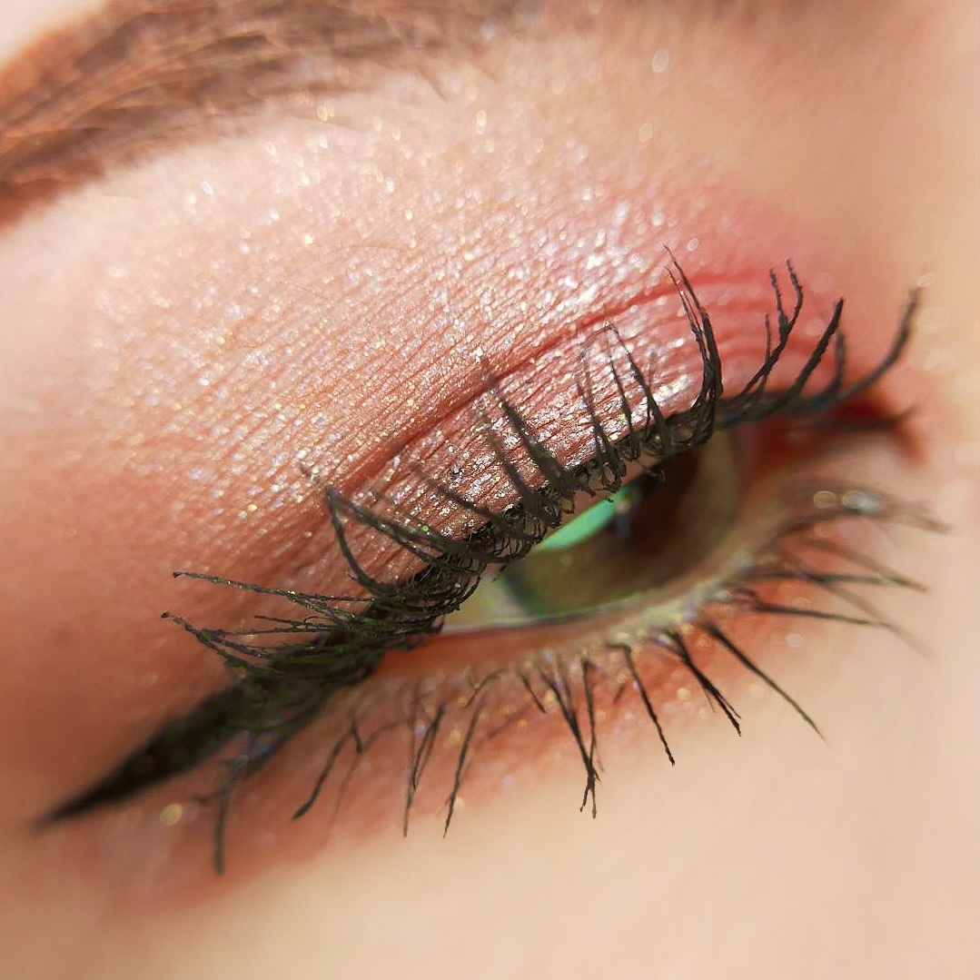 イロミッケ 8色アイシャドウパレット/iromikke/アイシャドウパレットを使ったクチコミ（2枚目）