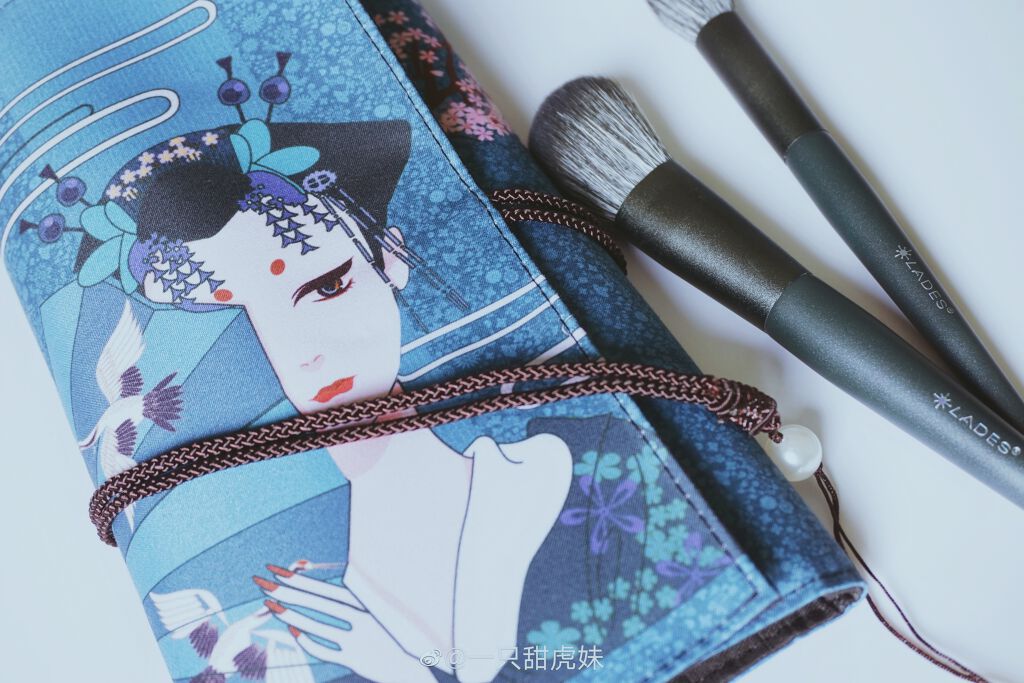 lilystar メイクブラシ 14本セット/Lily star/メイクブラシを使ったクチコミ(4枚目)