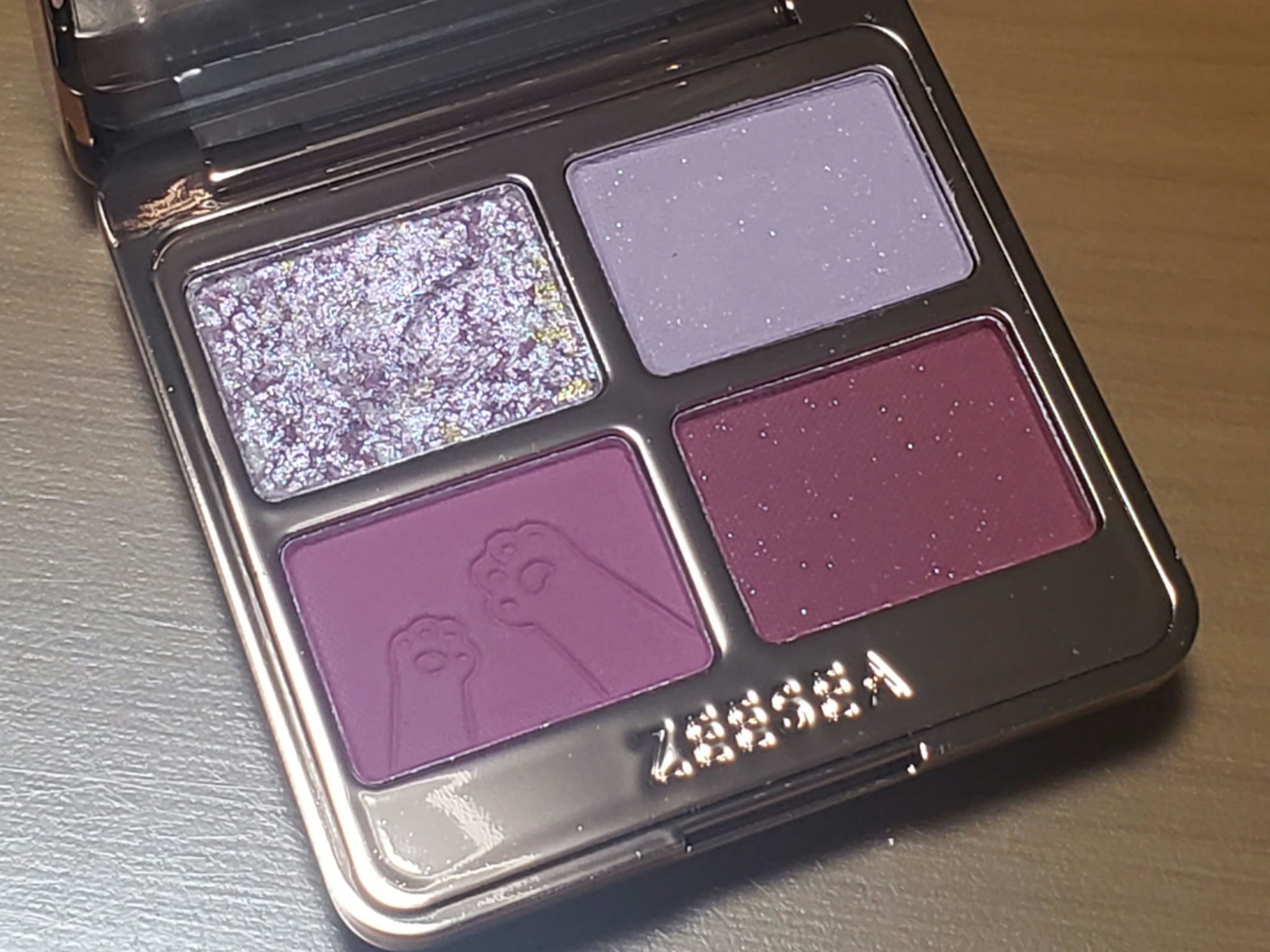 アニマルアイシャドウ(4シェード)/ZEESEA/アイシャドウパレットを使ったクチコミ（2枚目）