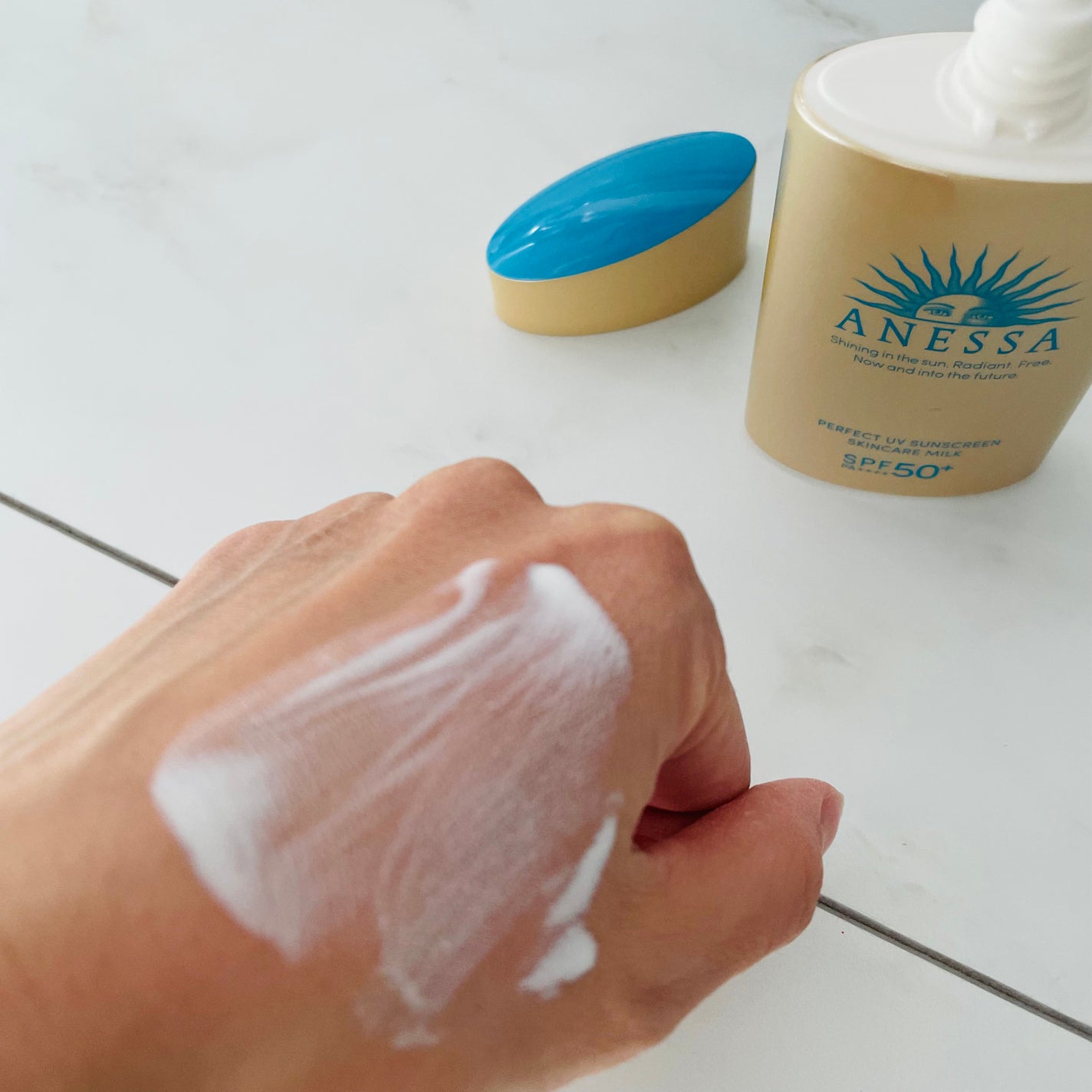 パーフェクトUV スキンケアミルク N/アネッサ/日焼け止め・UVケアを使ったクチコミ(5枚目)