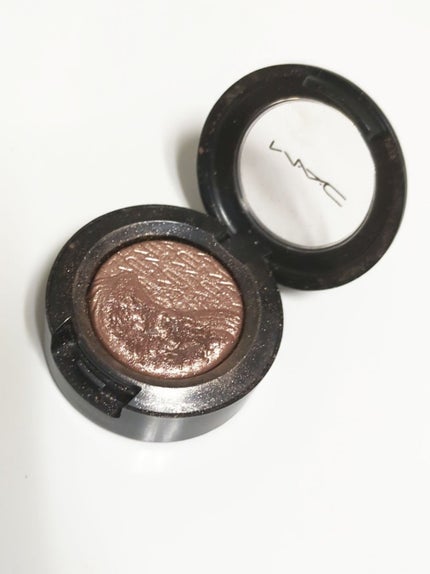 エクストラ ディメンション アイシャドウ/M・A・C/単色アイシャドウを使ったクチコミ(1枚目)