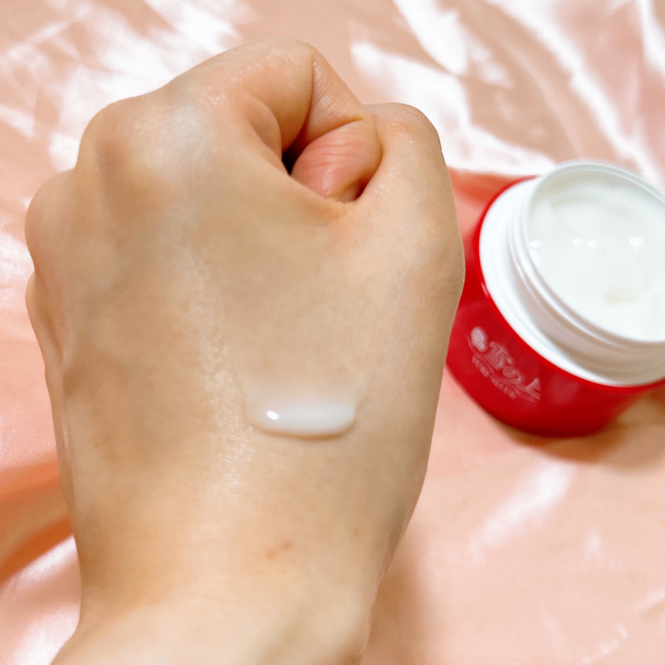 薬用美白ジェル 雪の上/雪の上/オールインワン化粧品を使ったクチコミ（3枚目）