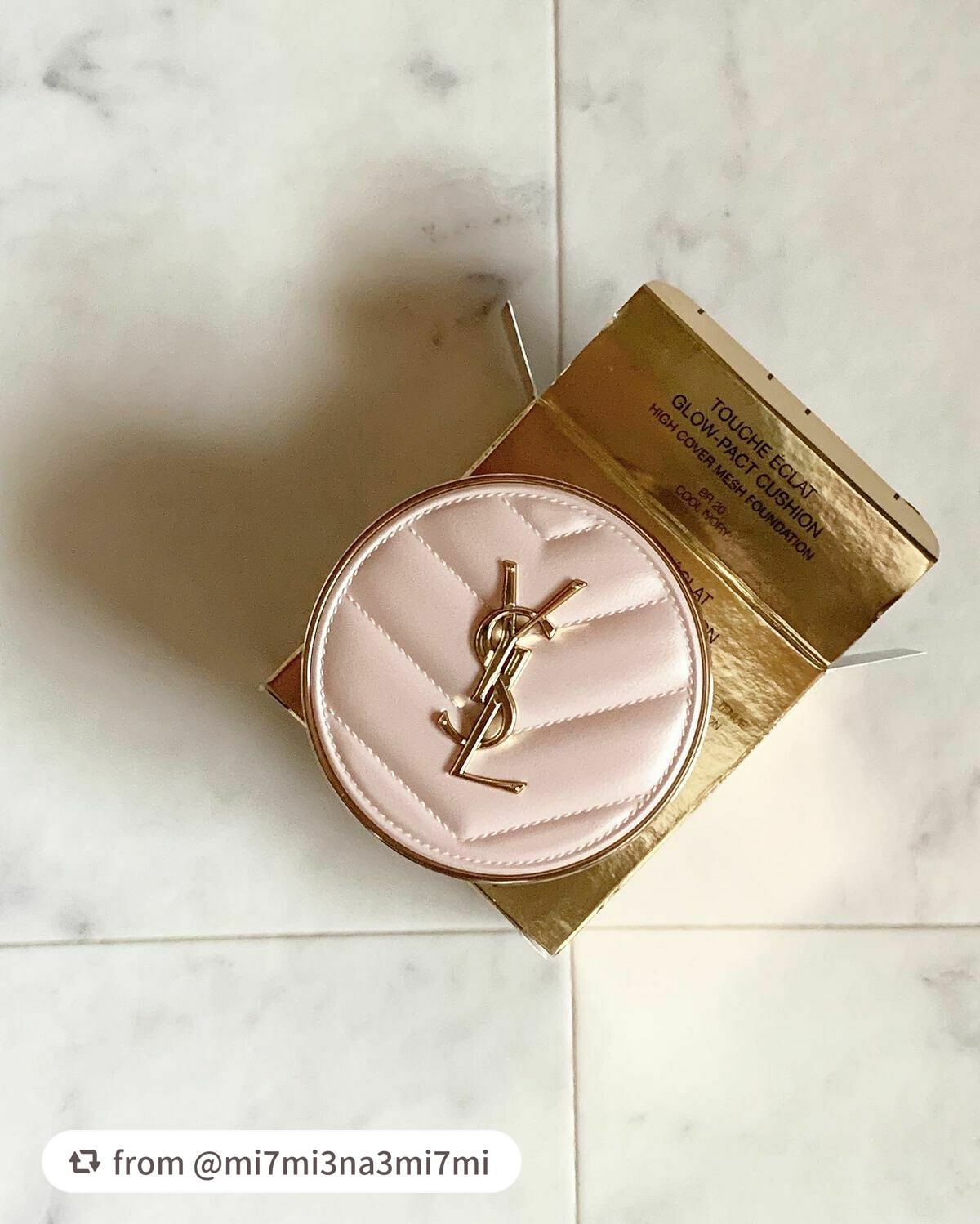 ラディアント タッチ グロウパクト/YVES SAINT LAURENT BEAUTE/クッションファンデーションを使ったクチコミ(1枚目)