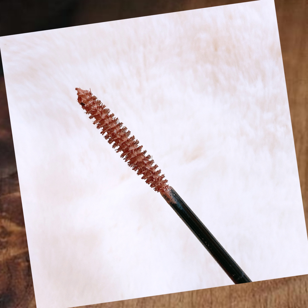 ニュアンスカラーマスカラ/CEZANNE/マスカラを使ったクチコミ（2枚目）