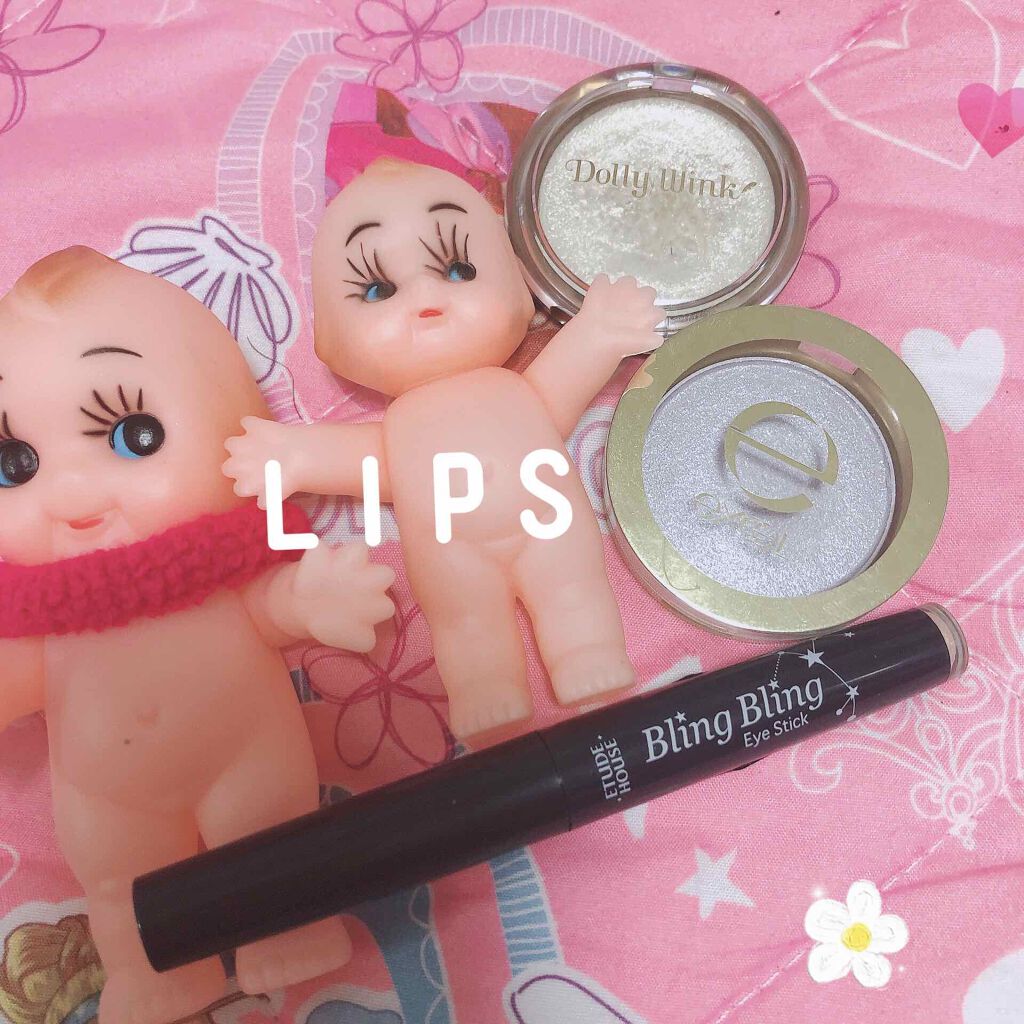 今日の自己満メイク🐒記録用💛

音楽付き動画🌸

今日は暑かったので、アイシャドウは涼しげに🏄‍♂️

ドーリーウィンクの01ゴールドをベースに塗ってから、エクセルの単色シャドウのアイスグレー🧊を塗りました🐴

下ラインは、エチ