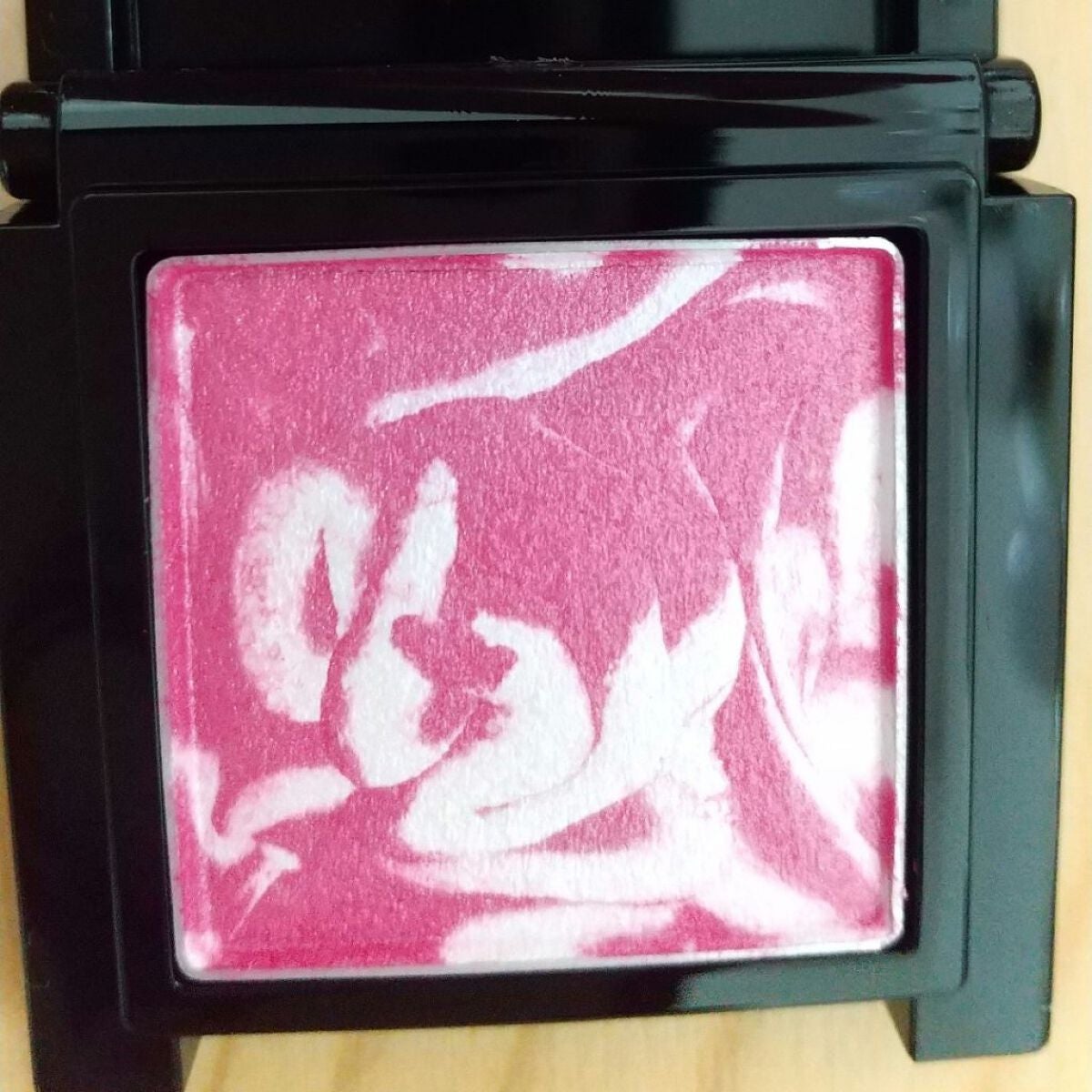 ヴィセ アヴァン シングルアイカラー/Visée/単色アイシャドウを使ったクチコミ(1枚目)