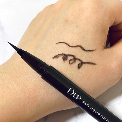 シルキーリキッドアイライナーWP/D-UP/リキッドアイライナーを使ったクチコミ(3枚目)