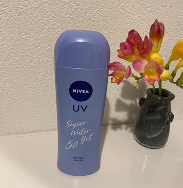 ニベア ニベアUV ウォータージェル SPF50のクチコミ「♡伸びが良い
♡白くならない
♡ベタつかない

塗ると水分補給されたみたいに潤います笑
しっか.....」（1枚目）