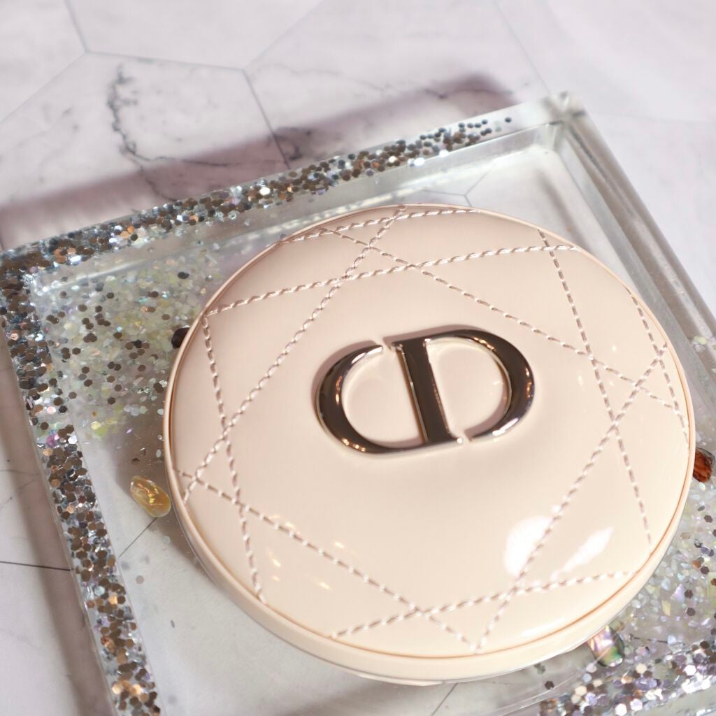 ディオールスキン フォーエヴァー クチュール ルミナイザー/Dior/プレストパウダーを使ったクチコミ(2枚目)