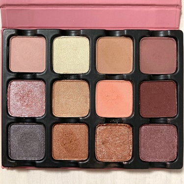 Paris EDIT Eye Shadow Palette/VISEART/アイシャドウパレットを使ったクチコミ（2枚目）