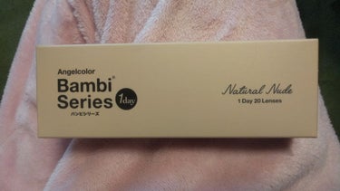 カラコンが欲しい欲が高まりすぎて何種類かのカラコンを購入しました～🤭
今回はBambi seriesのナチュラルブラウンです！
⚠2枚目に目の画像あります

BC8.5
DIA14.2

付けたらカラコ