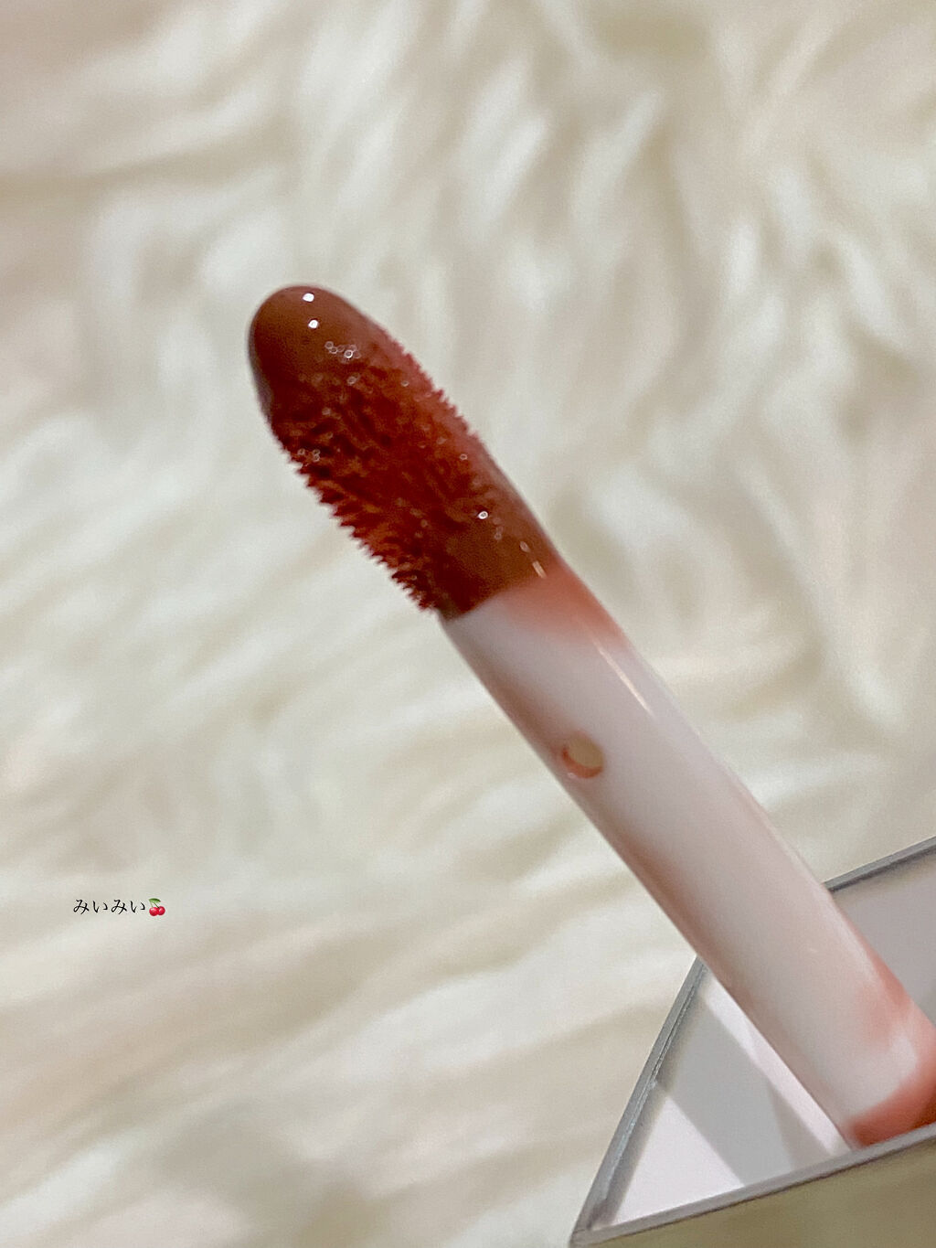 コンフォート リップオイル インテンス/CLARINS/リップグロスを使ったクチコミ（3枚目）