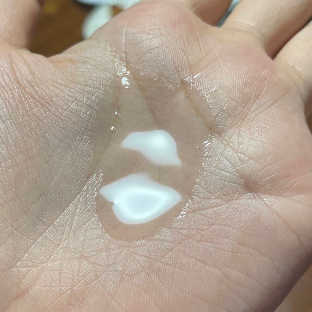 CCオイル/エッセンシャル/ヘアオイルを使ったクチコミ(2枚目)