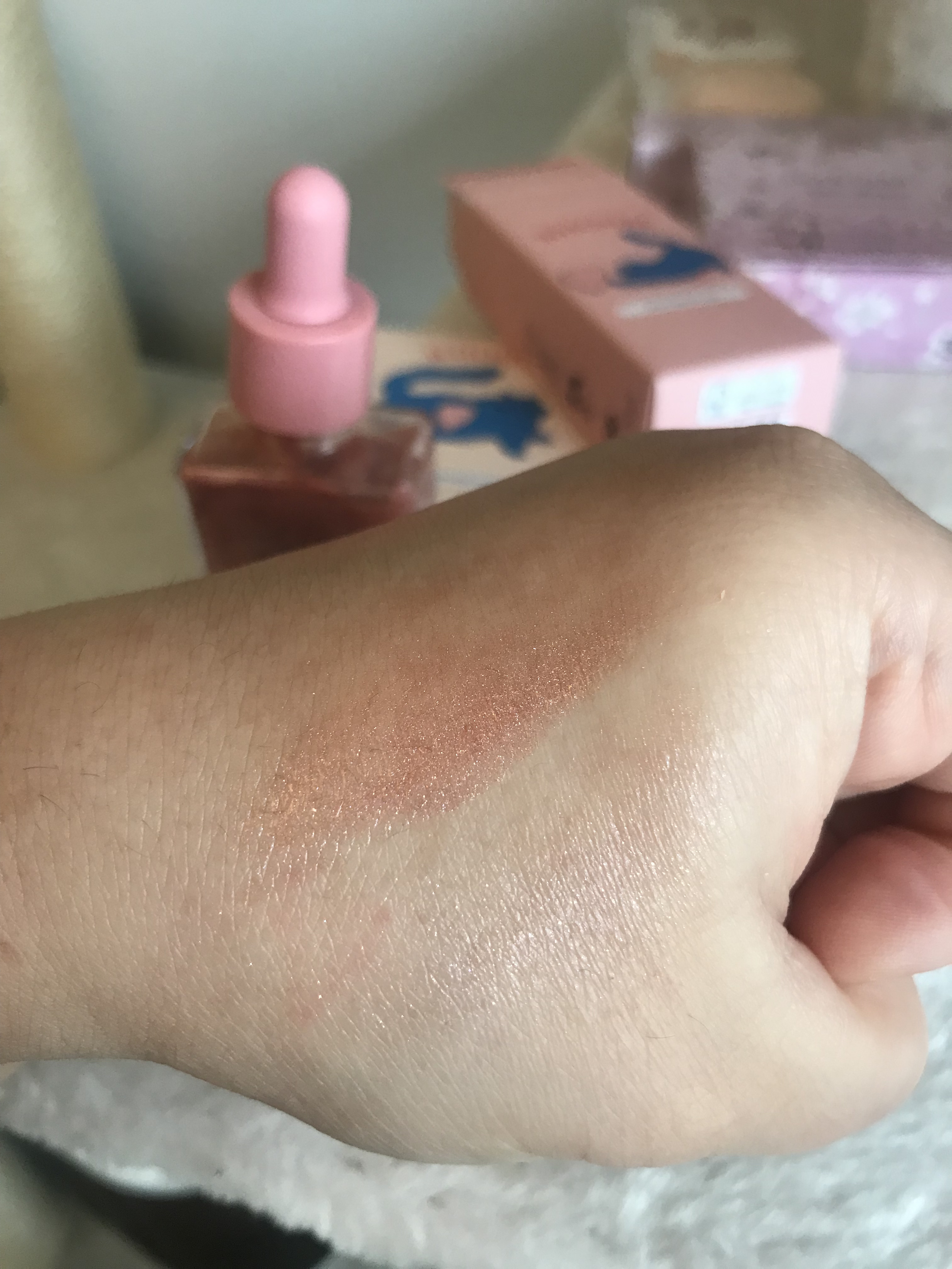 フーミー 反時計回りパレット/WHOMEE/アイシャドウパレットを使ったクチコミ（3枚目）