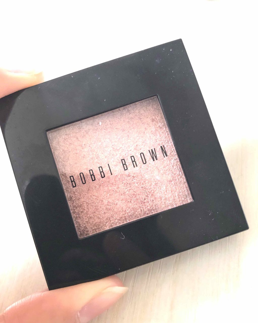 スパークル アイシャドウ 03 バレエピンク/BOBBI BROWN/単色アイシャドウを使ったクチコミ（1枚目）