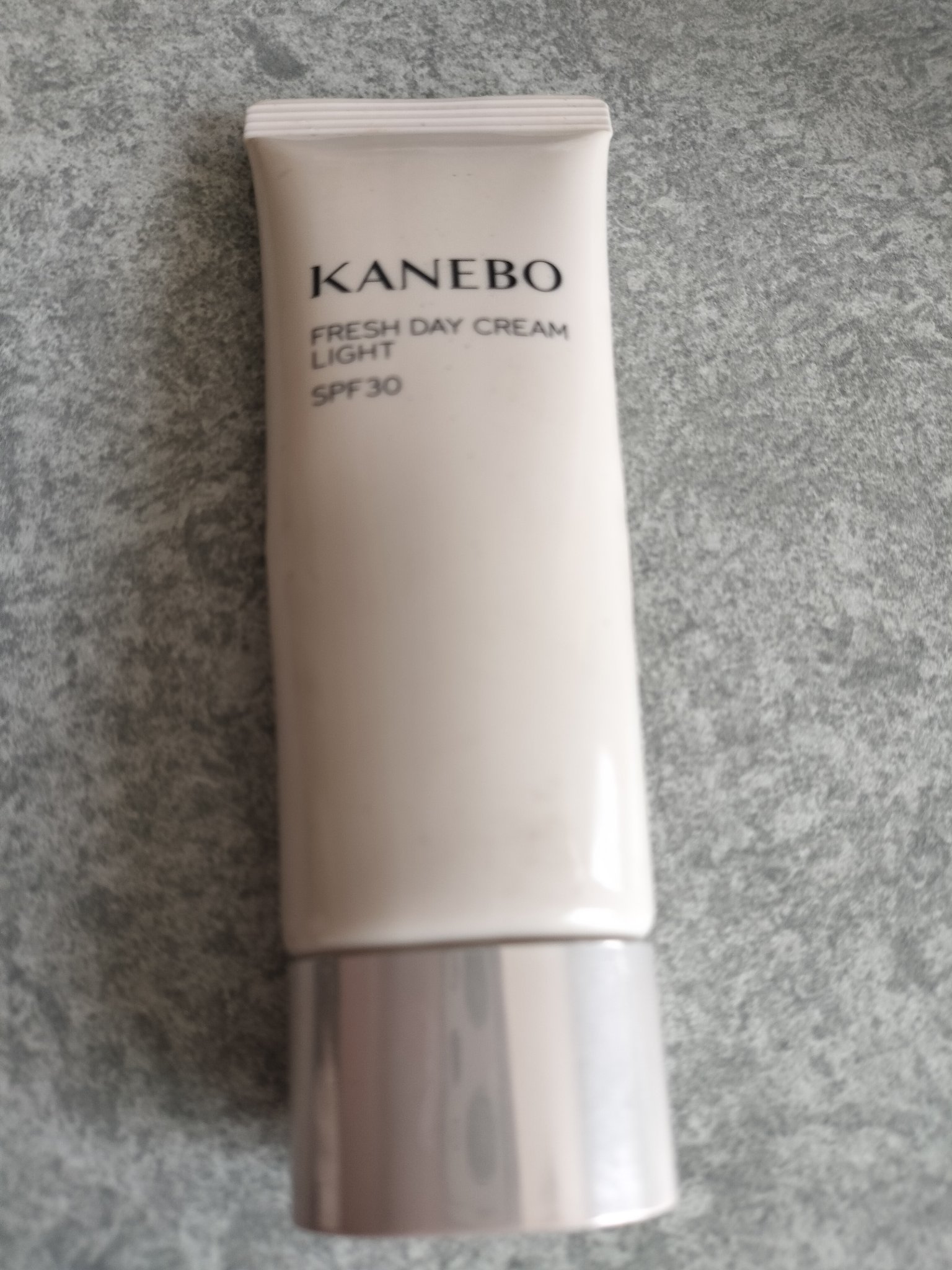 フレッシュ デイ クリーム ライト/KANEBO/化粧下地を使ったクチコミ（1枚目）