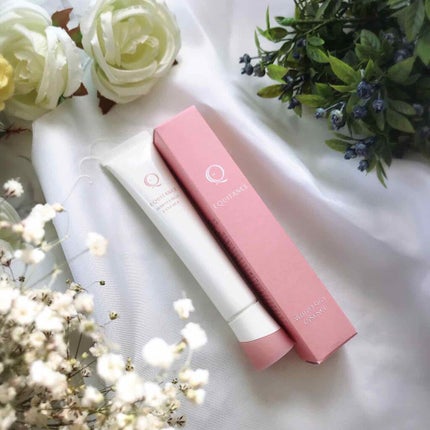 エクイタンス ホワイトロジー エッセンスのクチコミ「
サンスター独自の美白有効成分配合の美容液✨
テクスチャーは
優しく
柔らかなクリーム.....」(1枚目)