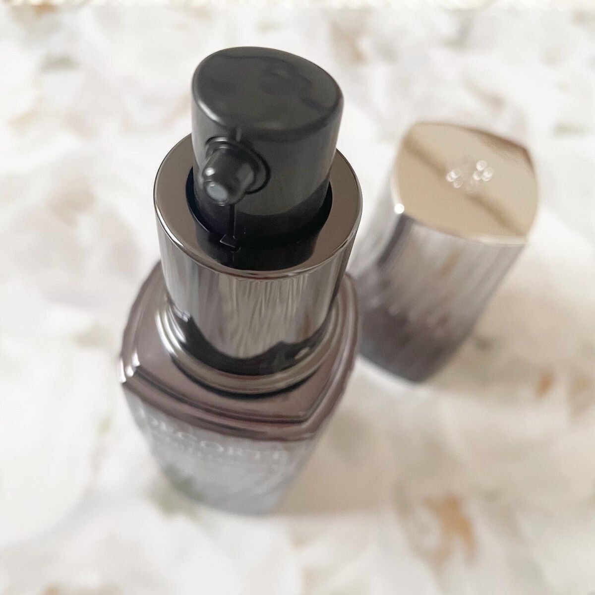 ホワイトロジスト ネオジェネシス ブライトニング コンセントレイト/DECORTÉ/美容液を使ったクチコミ(2枚目)