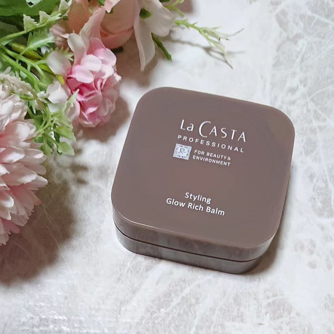 ラ・カスタ　プロフェッショナル プロフェッショナル スタイリング グロウリッチ バーム のクチコミ「ダメージをケアしながら髪の質感をメイクする
上品なツヤと束感を一日中キープする植物油ベースのヘ.....」（3枚目）