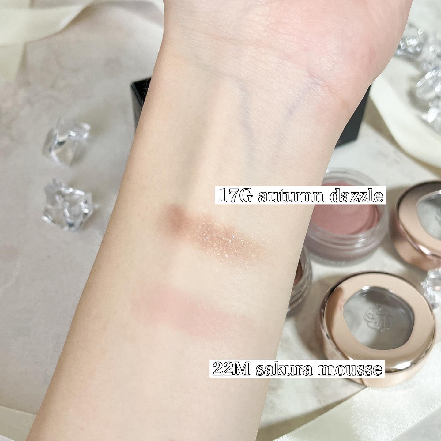 アイグロウジェム スキンシャドウ/DECORTÉ/ジェル・クリームアイシャドウを使ったクチコミ（2枚目）