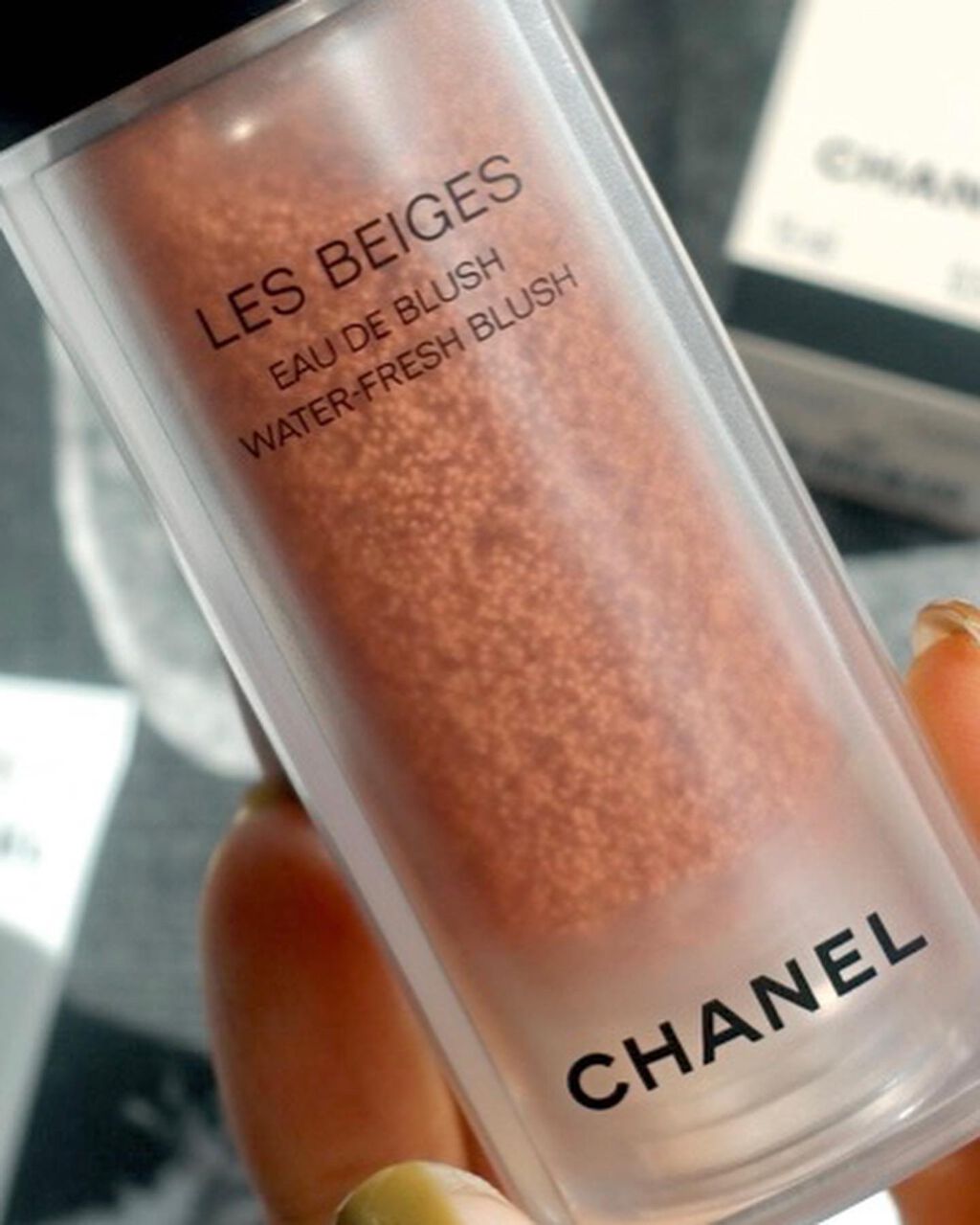 レ ベージュ オー ドゥ ブラッシュ/CHANEL/リキッドチークを使ったクチコミ（2枚目）
