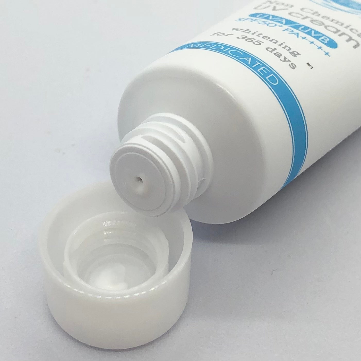 紫外線予報 ノンケミカル薬用美白UVクリームM/紫外線予報/日焼け止めクリームを使ったクチコミ(2枚目)