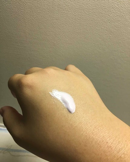 トーンアップUV エッセンス/サンカット®/日焼け止めローションを使ったクチコミ(2枚目)