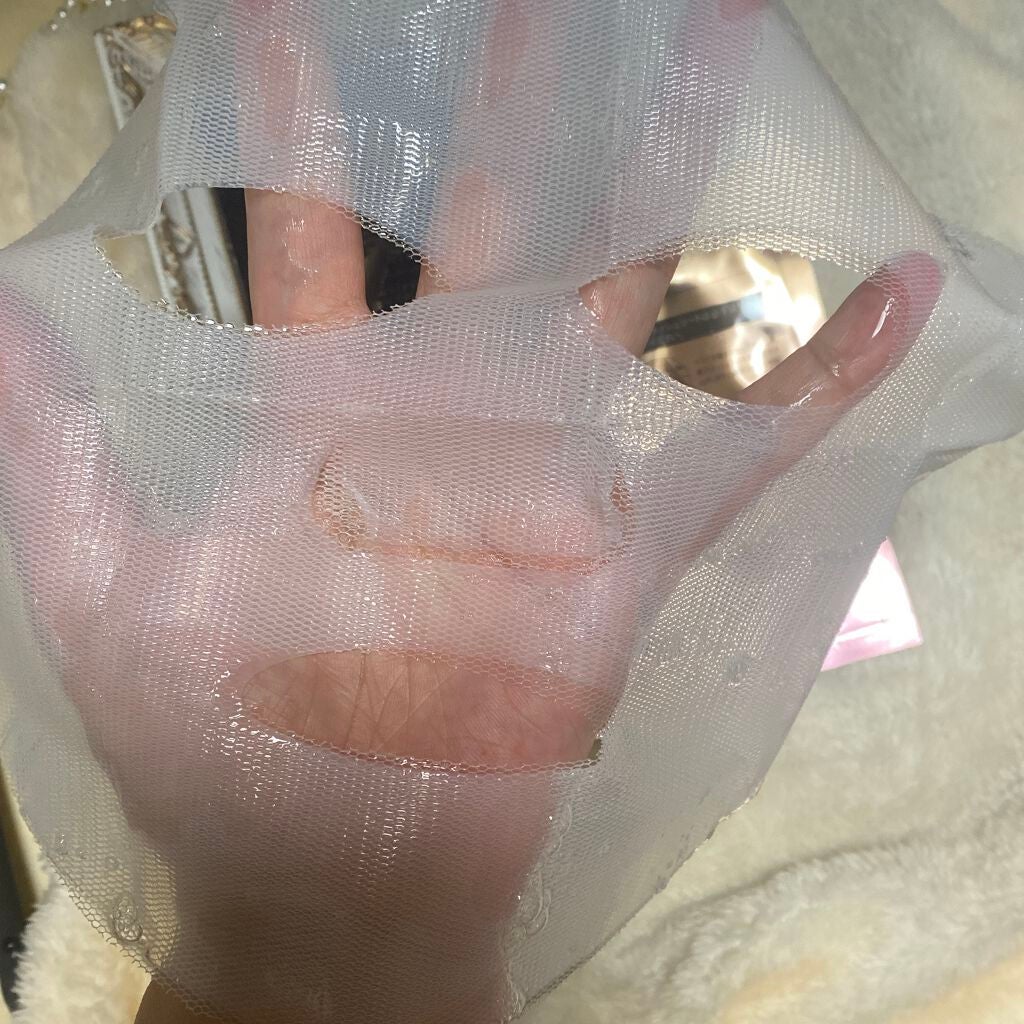 ドリームグロウマスク CP(肌引き締め・ブースター)/FEMMUE/シートマスク・パックを使ったクチコミ(3枚目)