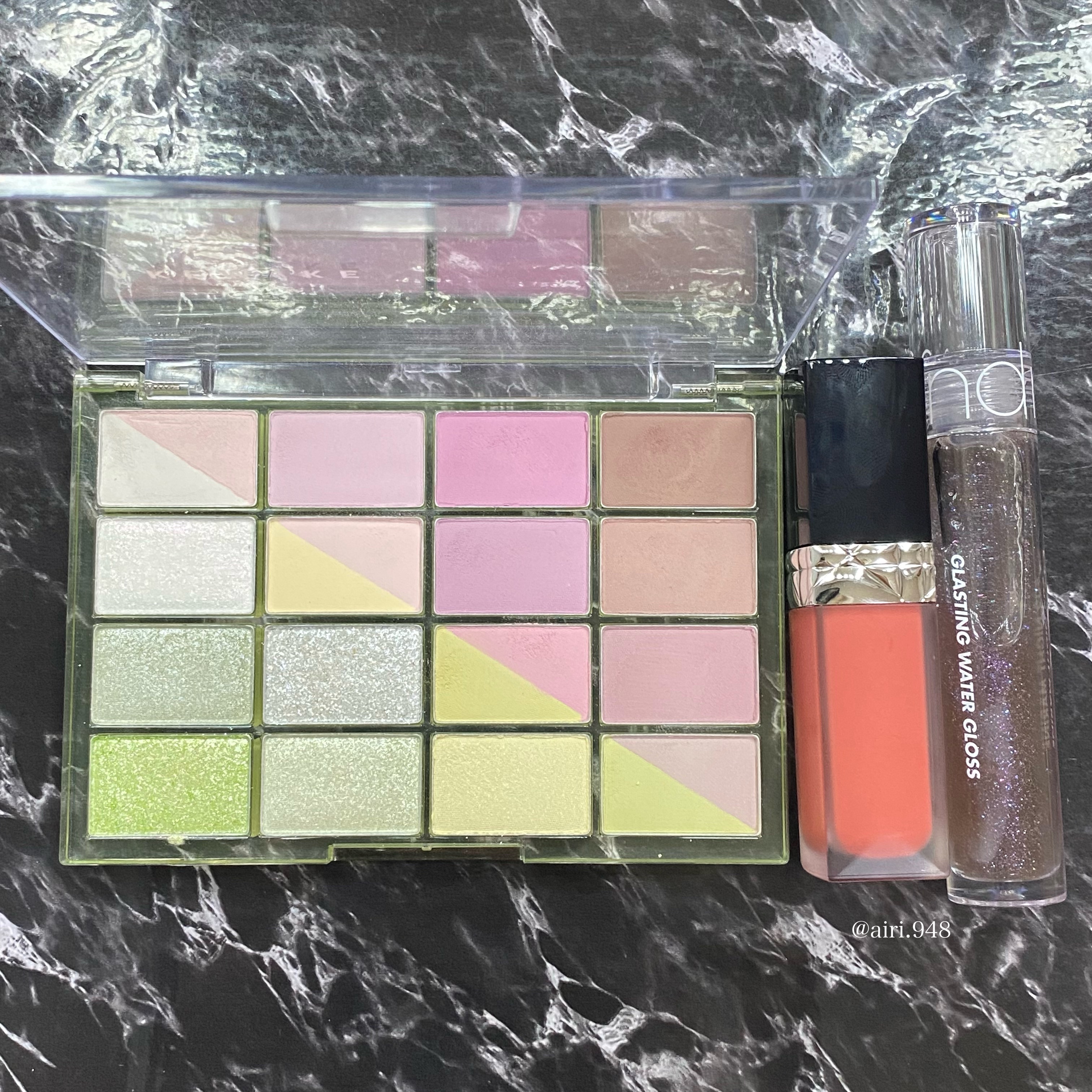 グラスティングウォーターグロス/rom&nd/リップグロスを使ったクチコミ（2枚目）