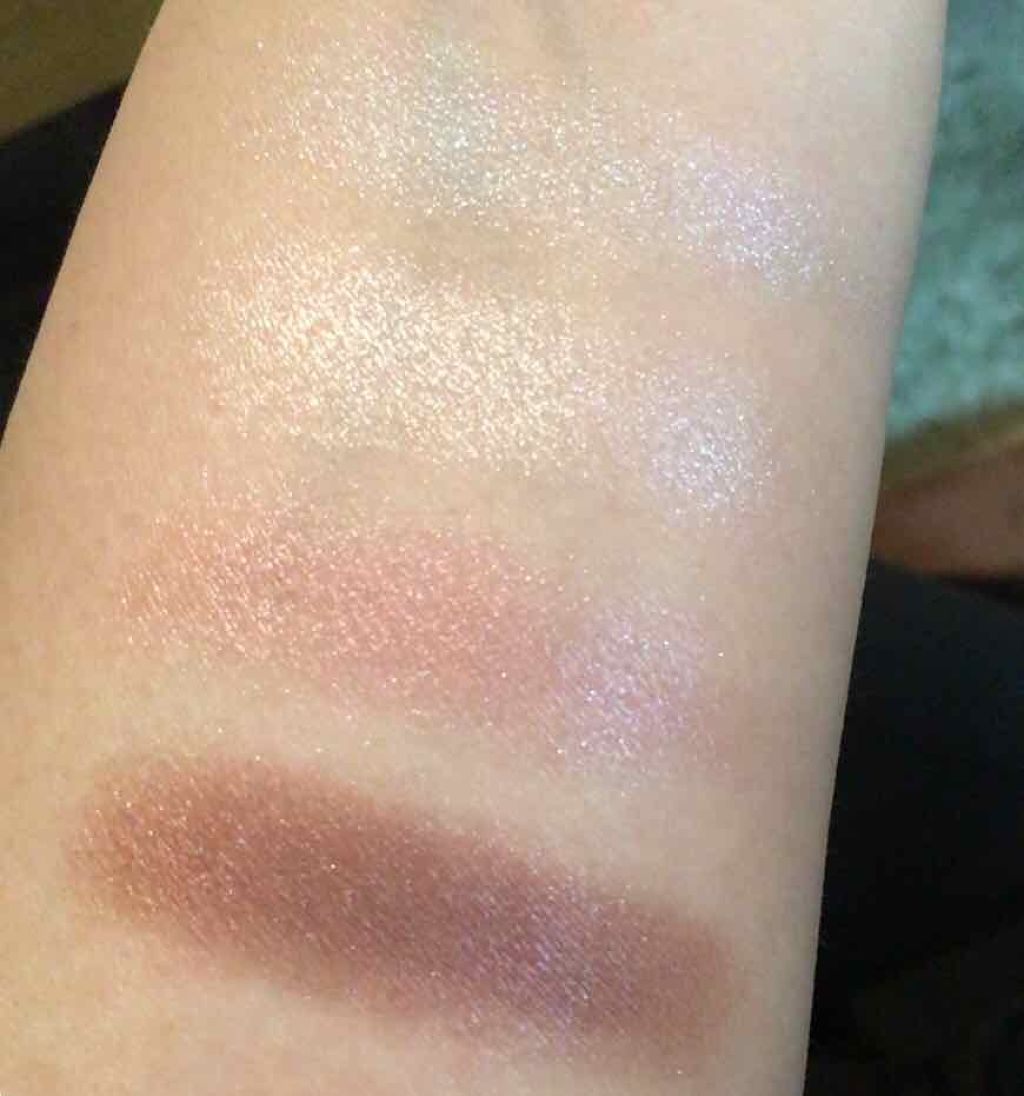 リアルクローズシャドウ/excel/アイシャドウパレットを使ったクチコミ(2枚目)