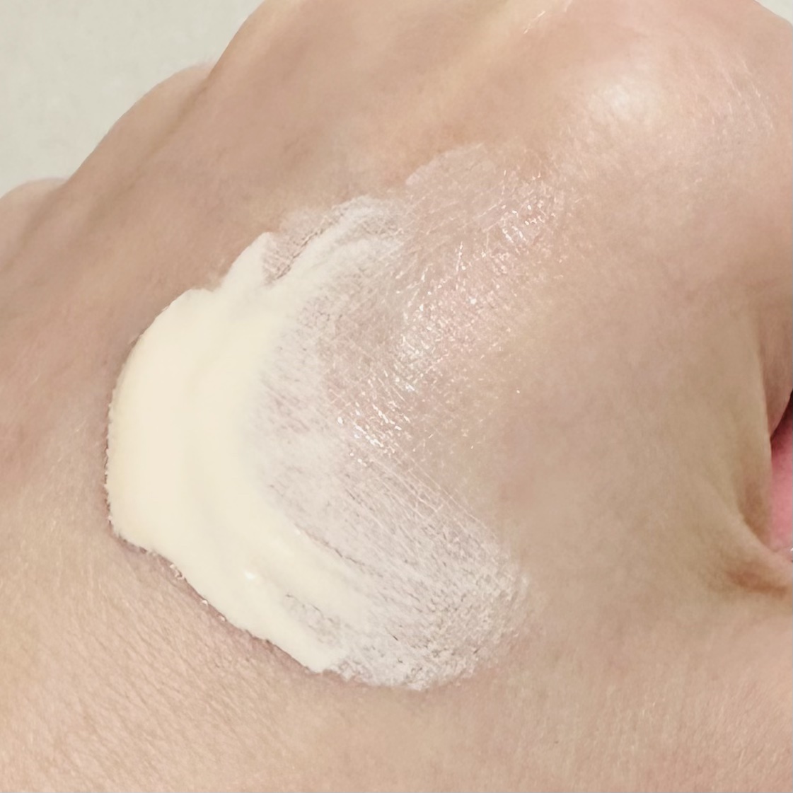 ヴォワールコレクチュールｎ/クレ・ド・ポー ボーテ/化粧下地を使ったクチコミ（3枚目）