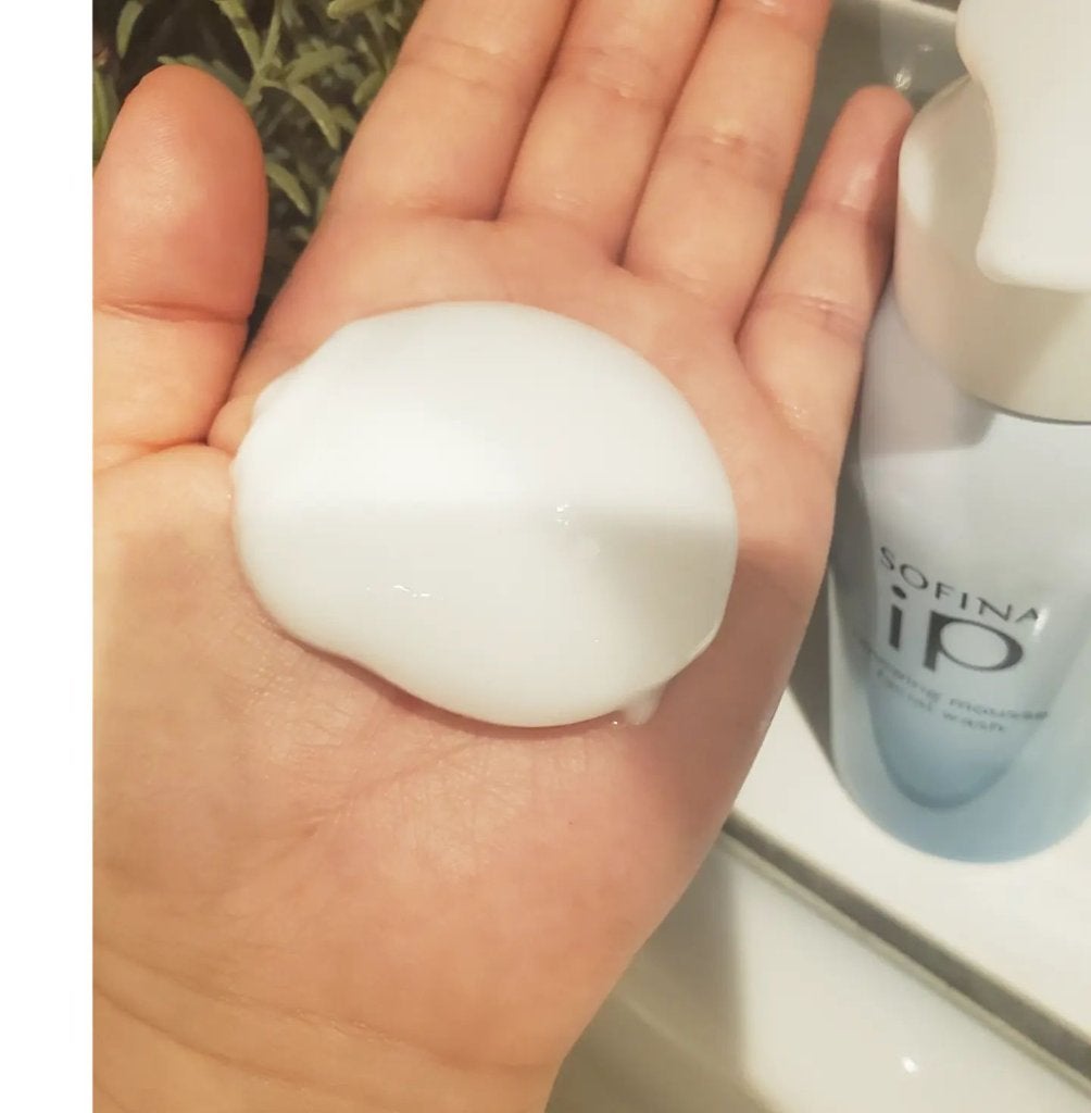 yuuuu.aki on LIPS 「こんばんは🌙😃❗100%炭酸ガスの噴射剤が作り出す濃密な泡の洗..」(2枚目)