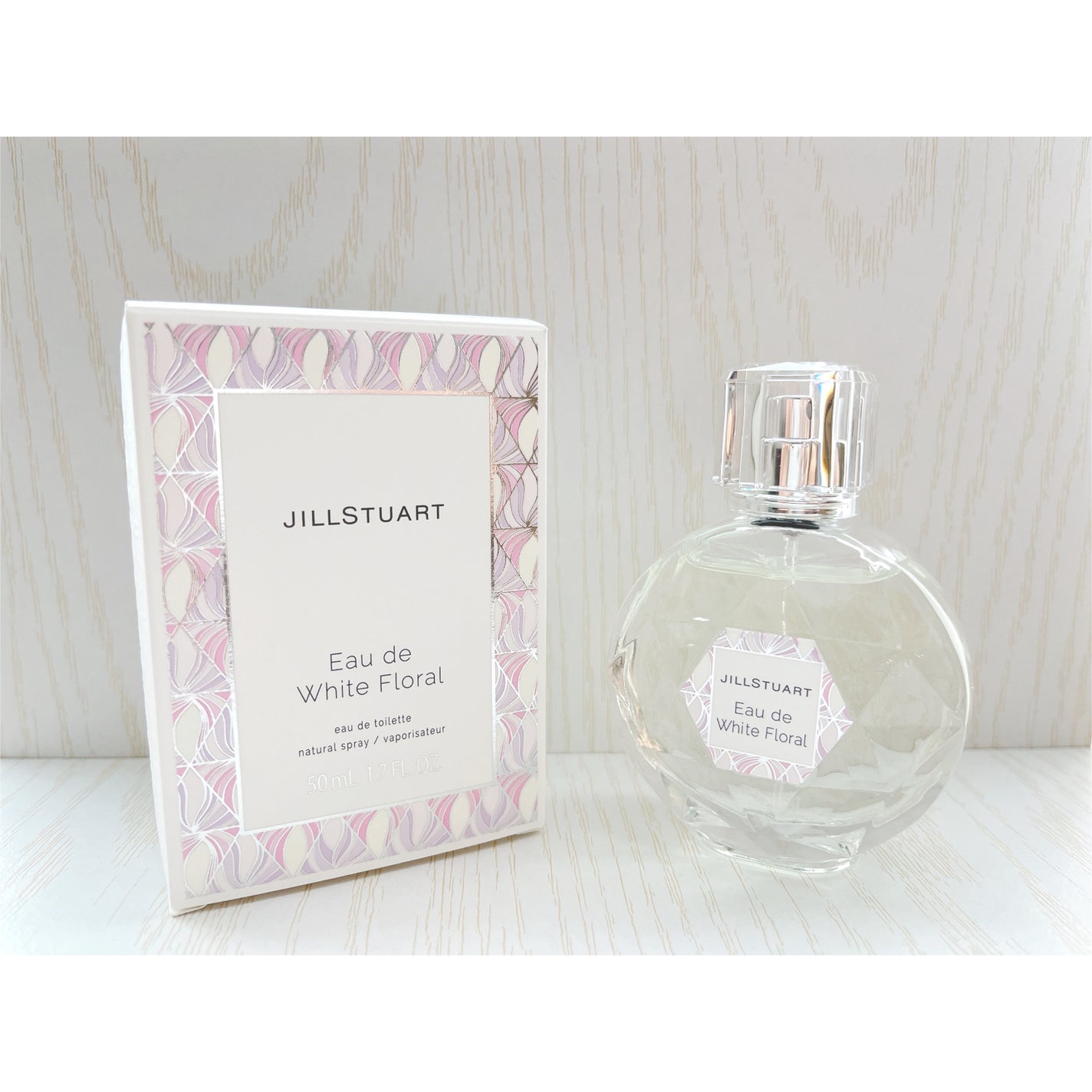 ジルスチュアート オード ホワイトフローラル/JILL STUART/香水(レディース)を使ったクチコミ(3枚目)