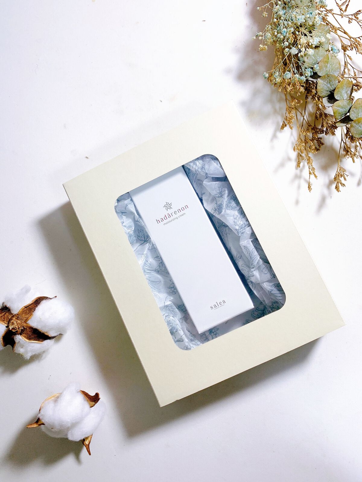 日高 on LIPS 「「塗った翌日嫌われるほどの素肌力」のキャッチフレーズに惹かれて..」(4枚目)