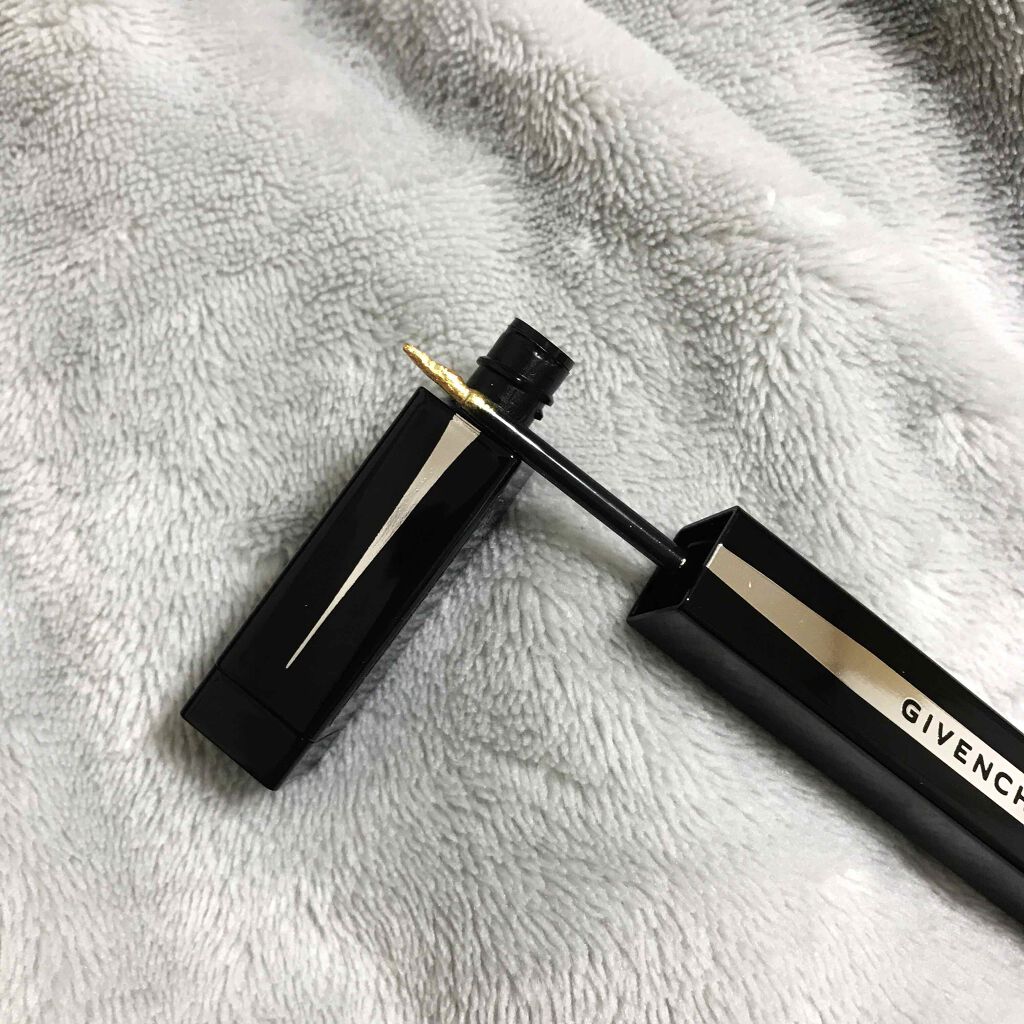 ジバンシイ フェノメン・アイズ・ライナー 02 グリマー・ゴールド フェノメン・アイズ・ライナー No.02 グリマー・ゴールド / GIVENCHY