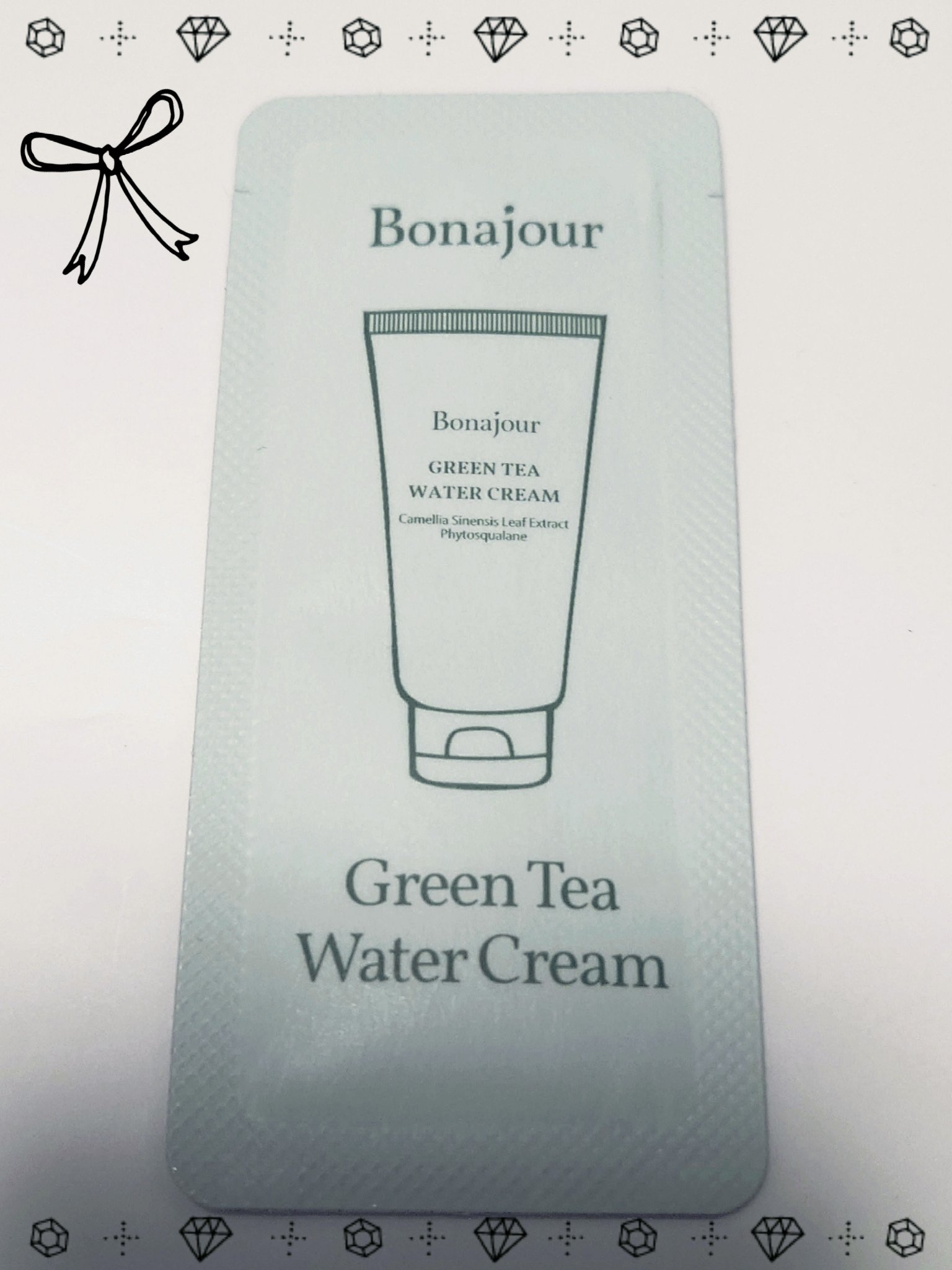 グリーンティーウォーターボム/Bonajour/フェイスクリームを使ったクチコミ（3枚目）