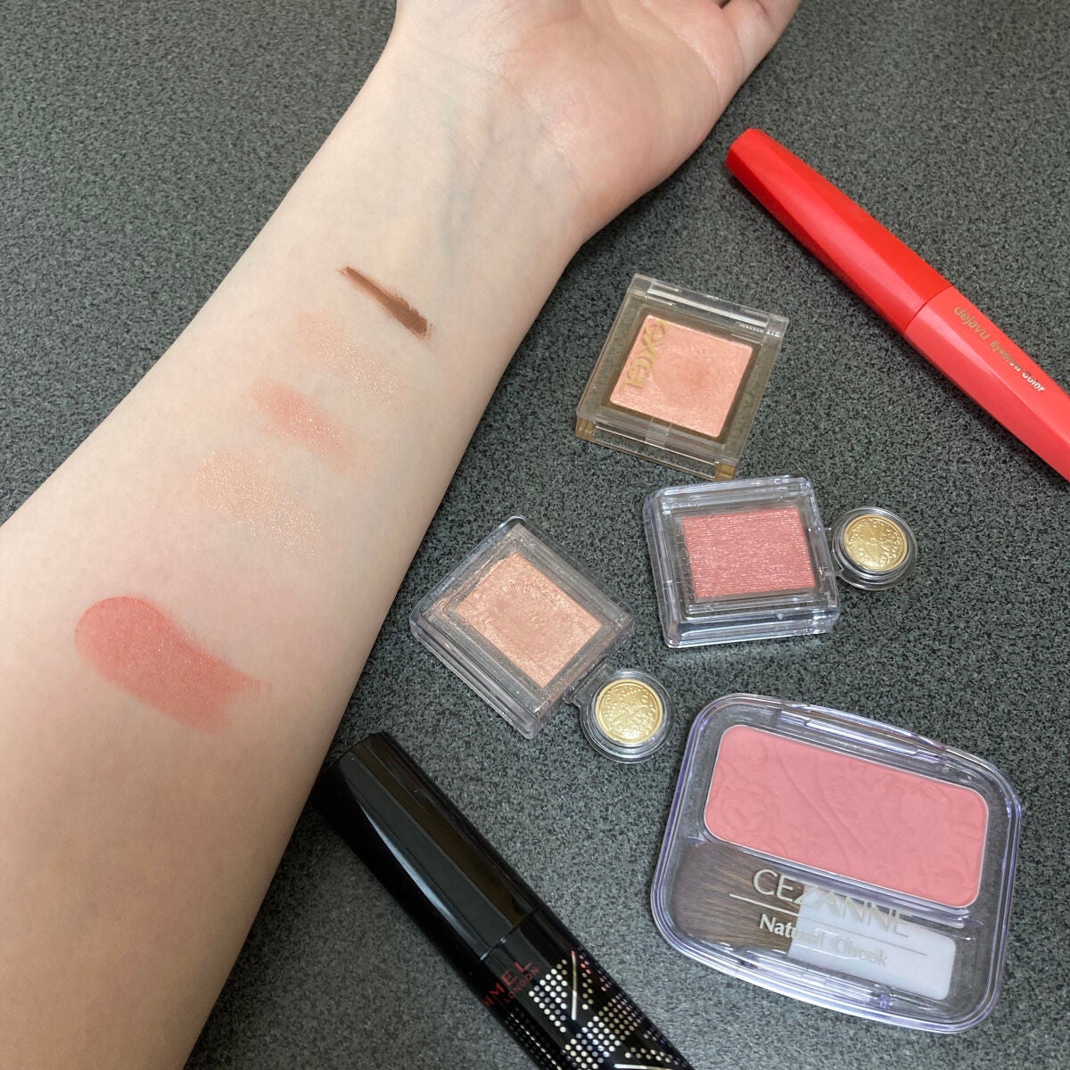 ナチュラル チークN/CEZANNE/パウダーチークを使ったクチコミ(3枚目)
